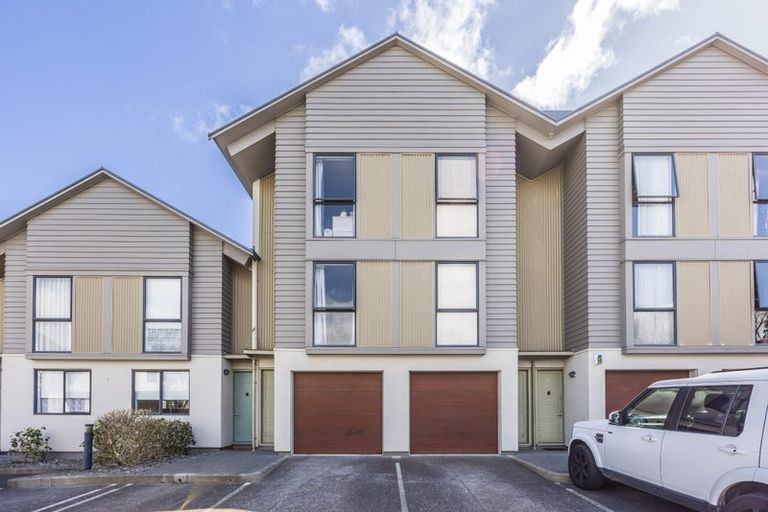 Photo of property in Fern Gardens, 58/51 Ireland Road, Mount Wellington, Auckland, 1060