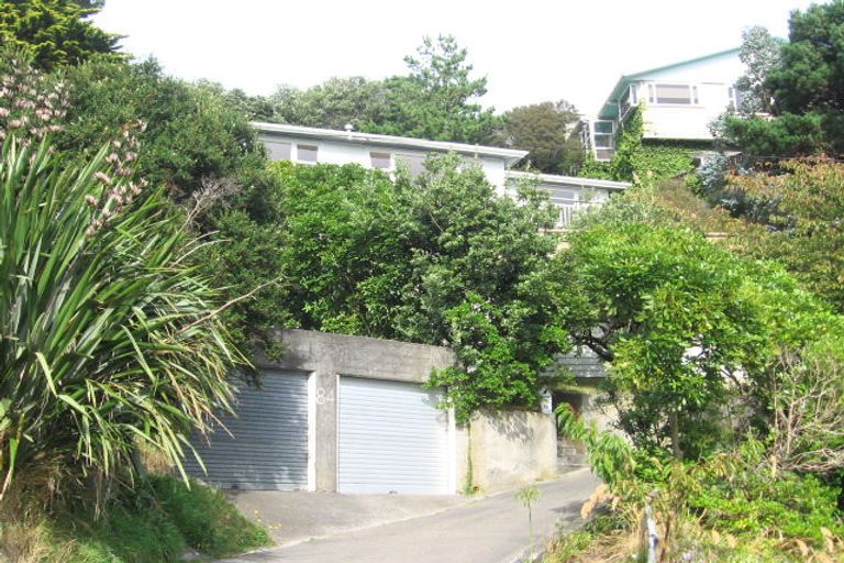 Photo of property in 82 Tannadyce Street, Strathmore Park, Wellington, 6022