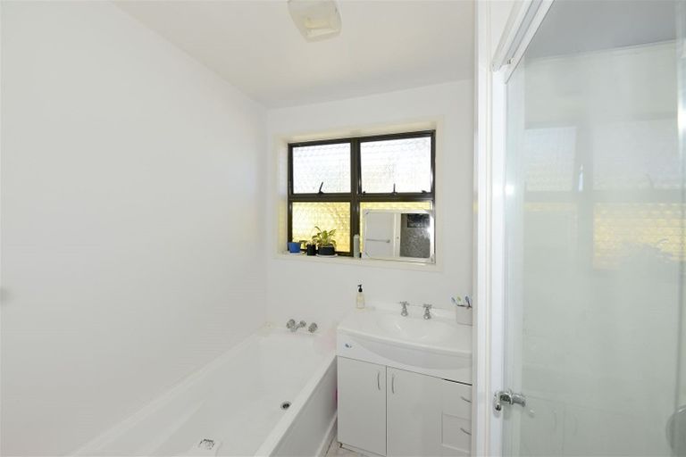 Photo of property in 332 Clyde Road, Bryndwr, Christchurch, 8053