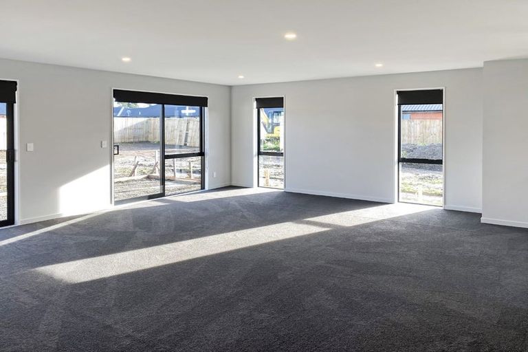 Photo of property in 10 Merino Crescent, Kirwee, 7571