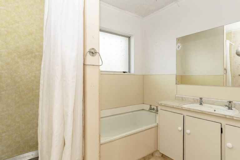 Photo of property in 214c Dickson Road, Papamoa Beach, Papamoa, 3118