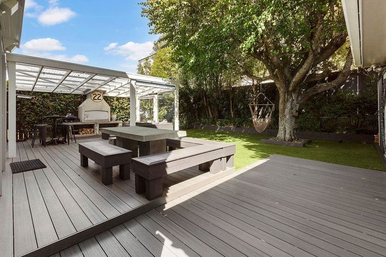 Photo of property in 2 Katherine Avenue, Thorndon, Wellington, 6011