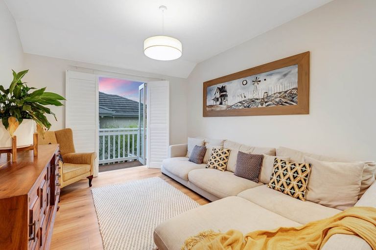 Photo of property in 6 Parkview Drive, Gulf Harbour, Whangaparaoa, 0930