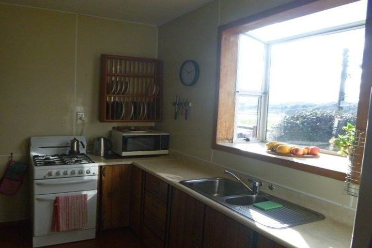 Photo of property in 14a Tirangi Road, Rongotai, Wellington, 6022