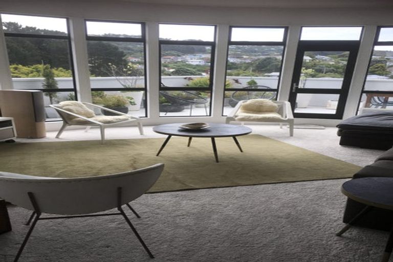 Photo of property in 566n Adelaide Road, Berhampore, Wellington, 6023