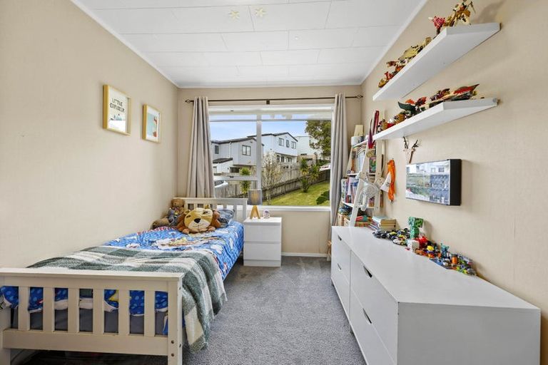Photo of property in 17 Sherie Place, Howick, Auckland, 2014