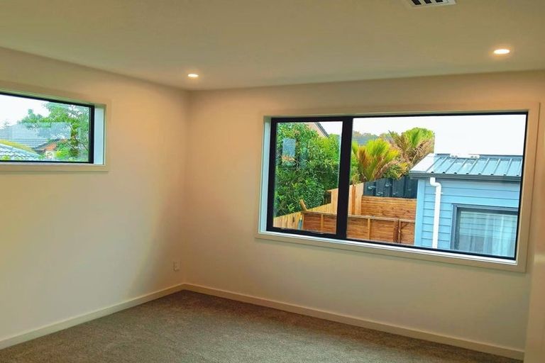 Photo of property in 12 Notre Dame Way, Albany, Auckland, 0632