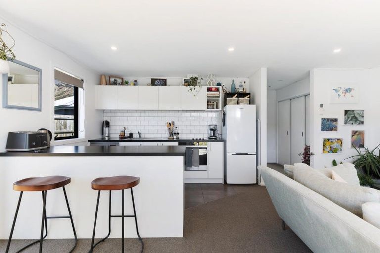 Photo of property in 6 Northbrook Place, Lower Shotover, Queenstown, 9304