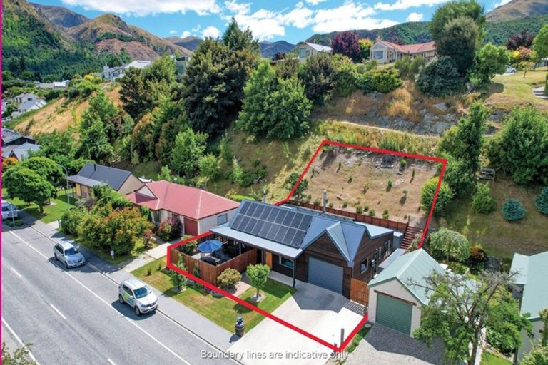 Photo of property in 41 Mcdonnell Road, Arrowtown, 9302