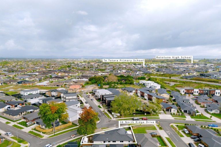 Photo of property in 36 North Ridge Drive, Rototuna North, Hamilton, 3210