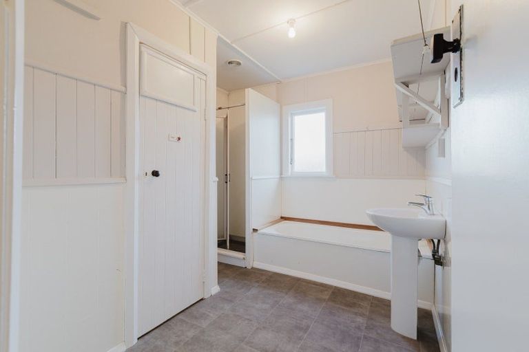 Photo of property in 15 Arthur Street, Pahiatua, 4910