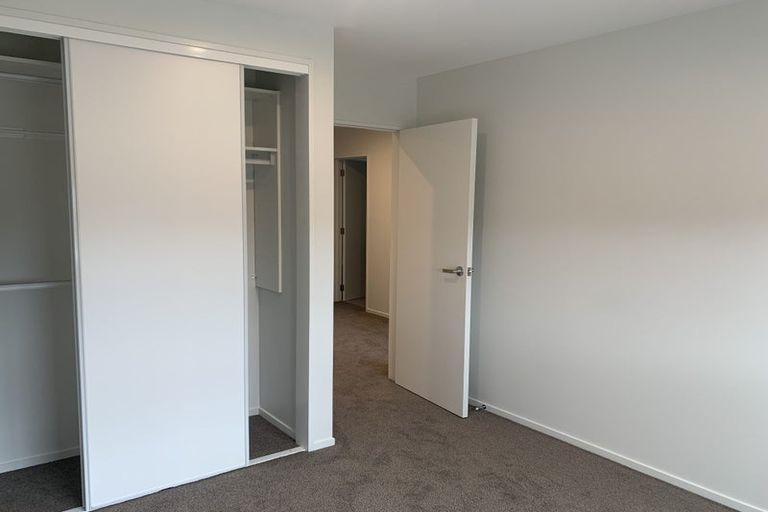 Photo of property in 10 Port Way, Rosehill, Papakura, 2113