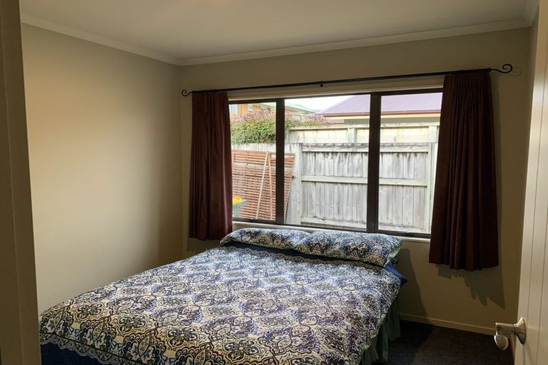 Photo of property in 2 Stratford Place, Huntington, Hamilton, 3210