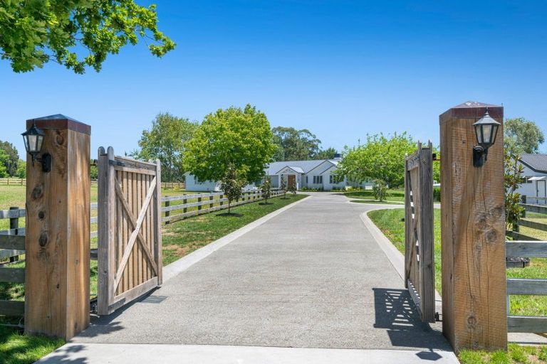 Photo of property in 62 Escott Road, Dairy Flat, Albany, 0794