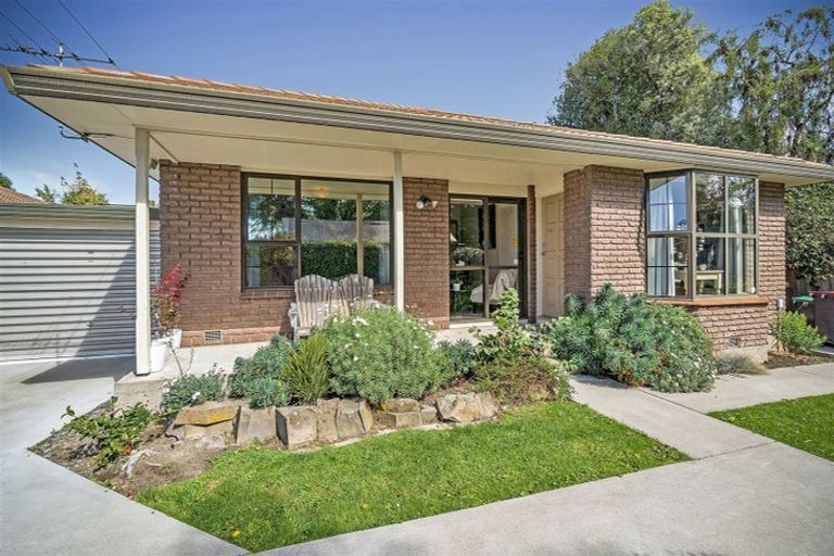 Photo of property in 3/75 Innes Road, St Albans, Christchurch, 8052