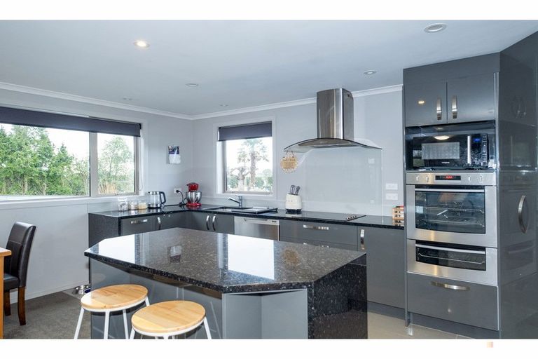 Photo of property in 215a High Street, Waimate, 7924