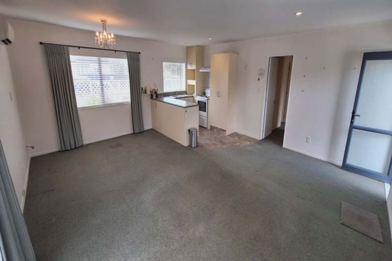 Photo of property in 1/305 Park Road South, Akina, Hastings, 4122