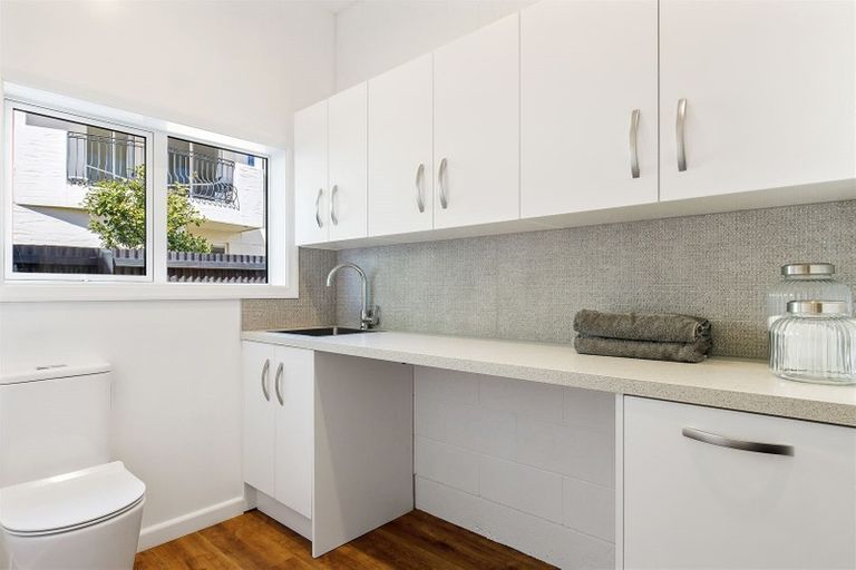 Photo of property in 53a Celia Street, Redcliffs, Christchurch, 8081