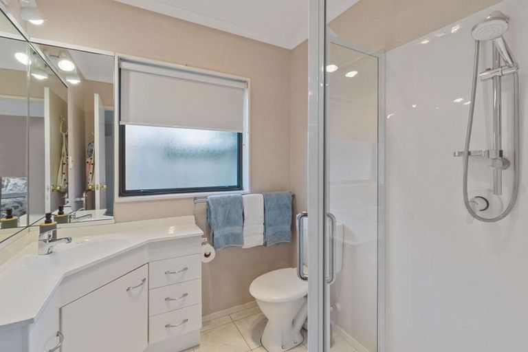 Photo of property in 36 Beachlands Place, Papamoa Beach, Papamoa, 3118