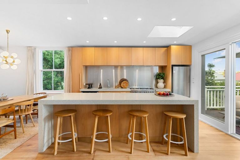 Photo of property in 44 Sussex Street, Grey Lynn, Auckland, 1021