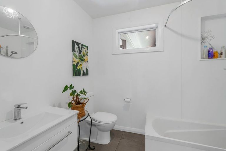 Photo of property in 5 Van Asch Street, Sumner, Christchurch, 8081