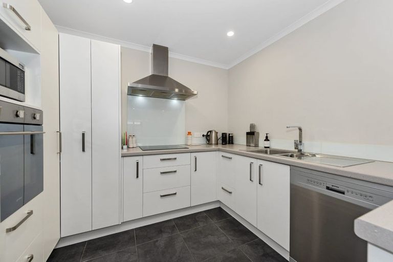 Photo of property in 14 Ridgedale Crescent, Flagstaff, Hamilton, 3210