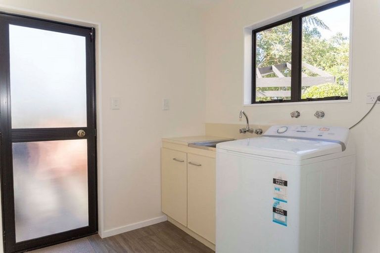 Photo of property in 97 Adelaide Road, Dannevirke, 4930