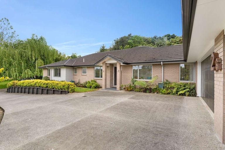 Photo of property in 2g Country Club Lane, Waiuku, 2123