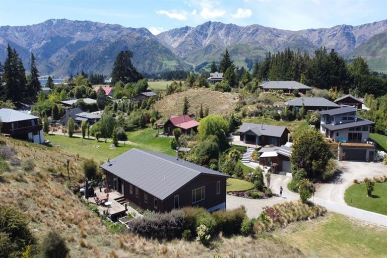 Photo of property in 34 Charles Court, Lake Hawea, Wanaka, 9382