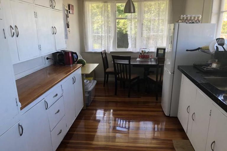 Photo of property in 1132a High Street, Taita, Lower Hutt, 5011