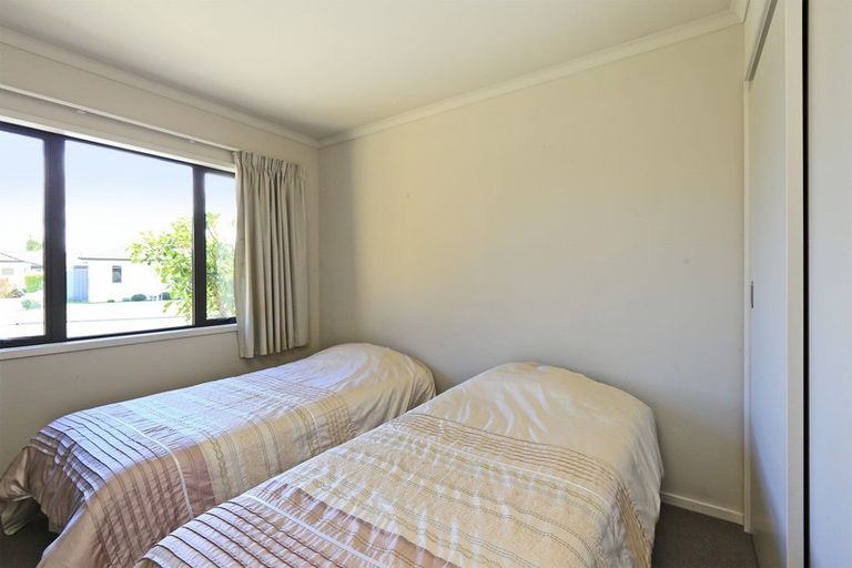 Photo of property in 3 Mcnaughton Place, Onekawa, Napier, 4110