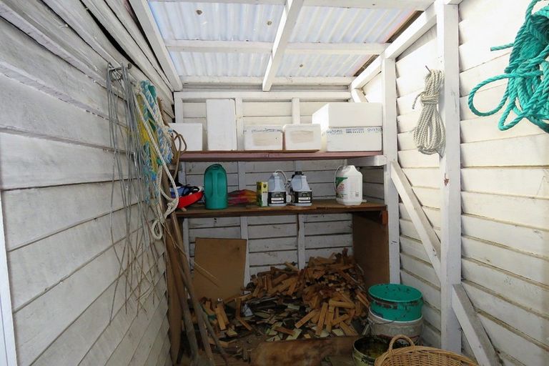 Photo of property in 20 Bentham Street, Westport, 7825