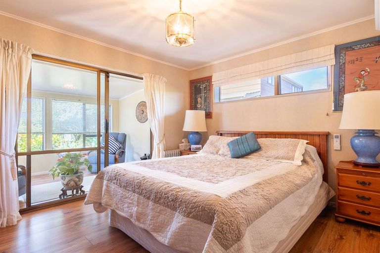 Photo of property in 52 Andrew Street, Waikanae, 5036