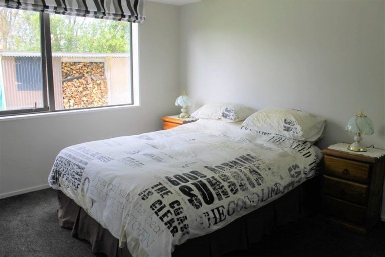 Photo of property in 22 Snodgrass Road, Westport, 7892