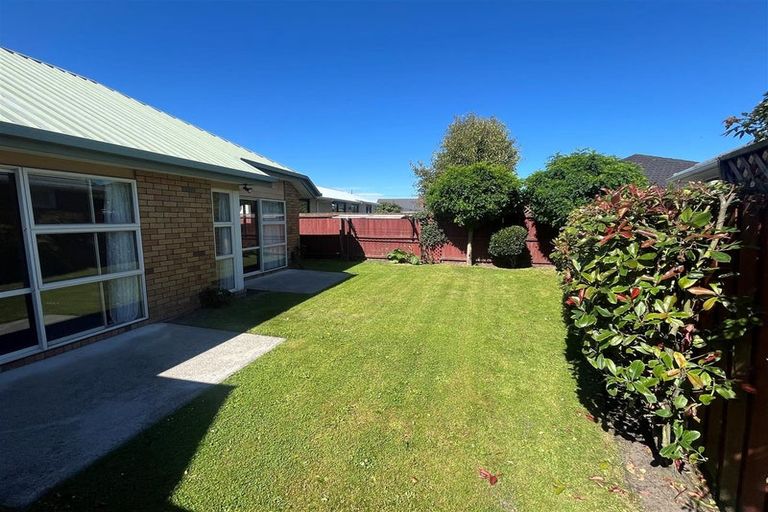 Photo of property in 3/467a Main South Road, Hornby, Christchurch, 8042