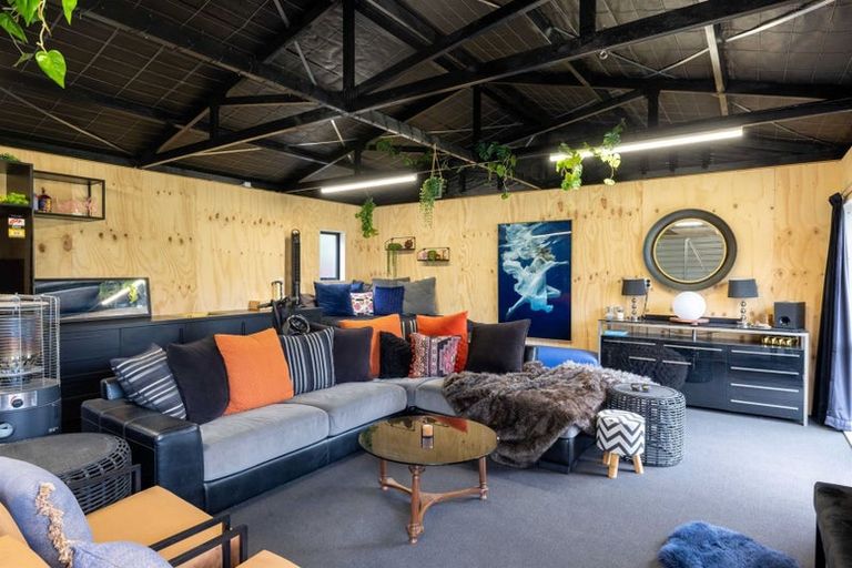 Photo of property in 87 Beachville Road, Redcliffs, Christchurch, 8081