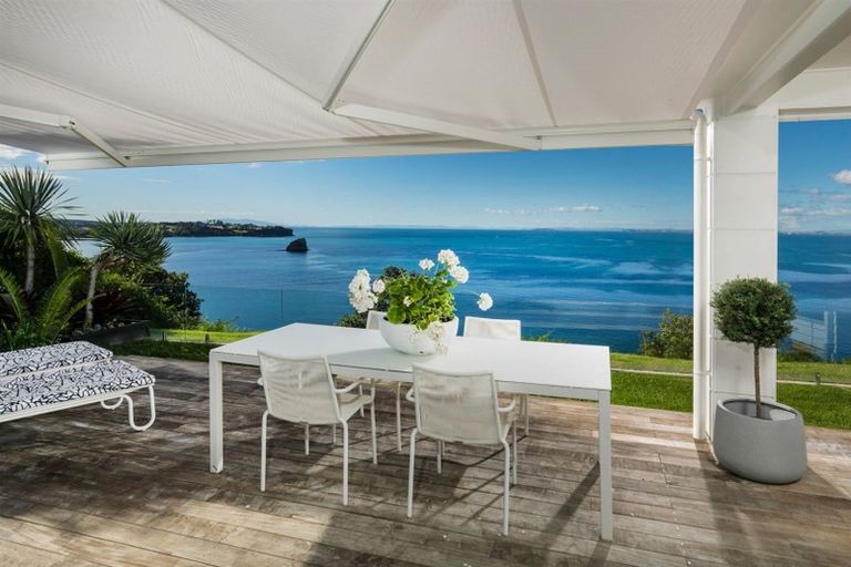 Photo of property in 63 Tiri Road, Manly, Whangaparaoa, 0930