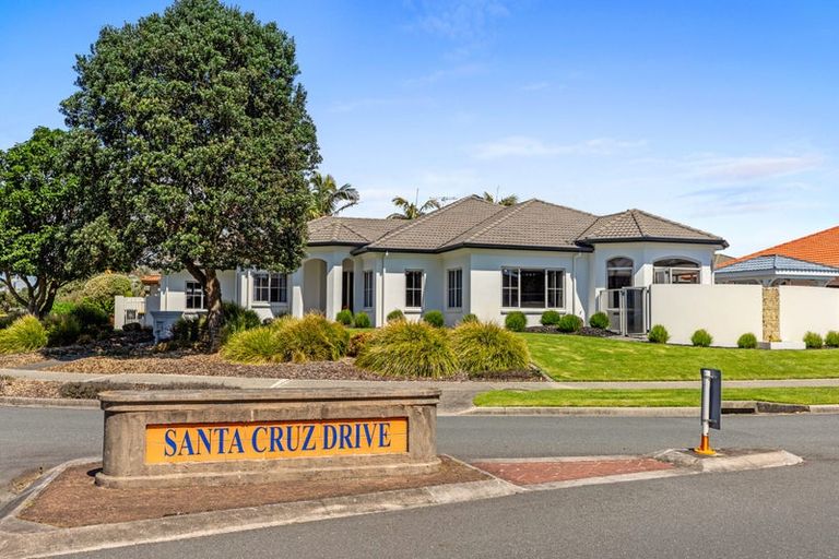 Photo of property in 1 Santa Cruz Drive, Papamoa Beach, Papamoa, 3118