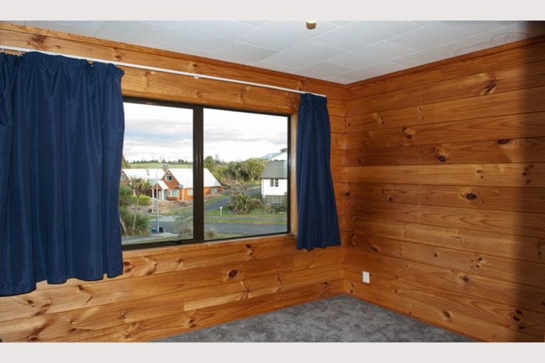 Photo of property in 16 Willow Lane, Ohakune, 4625