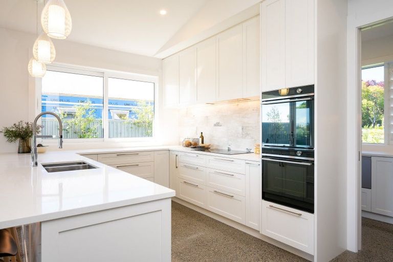 Photo of property in 4 Gage Lane, Havelock North, 4130