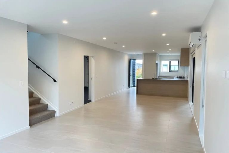 Photo of property in 31 Exmoor Road, Karaka, Papakura, 2113