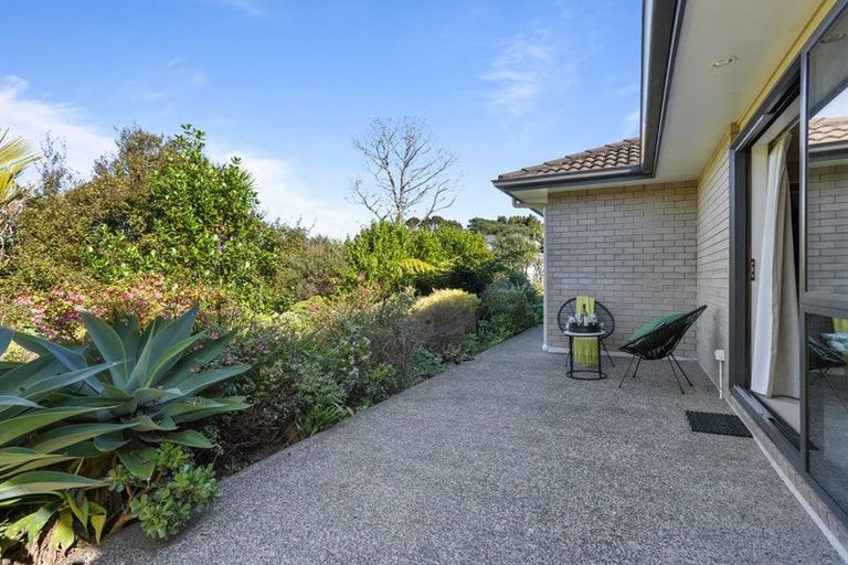 Photo of property in 114 Vaughans Road, Long Bay, Albany, 0792