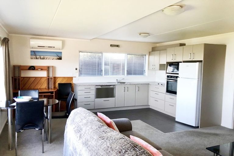 Photo of property in 1/2 Ormiston Road, Onerahi, Whangarei, 0110