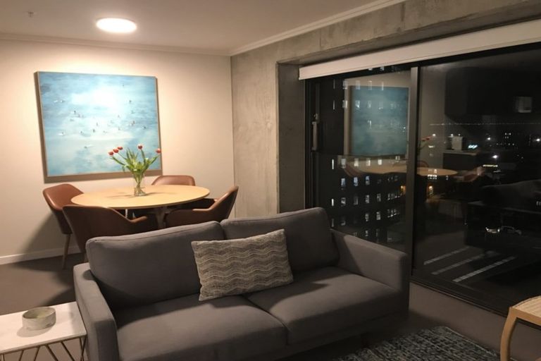 Photo of property in Frame Apartments, 701/111 Molesworth Street, Thorndon, Wellington, 6011