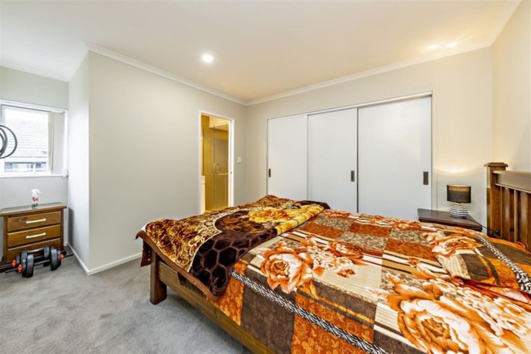 Photo of property in 55c Senator Drive, Manurewa, Auckland, 2105