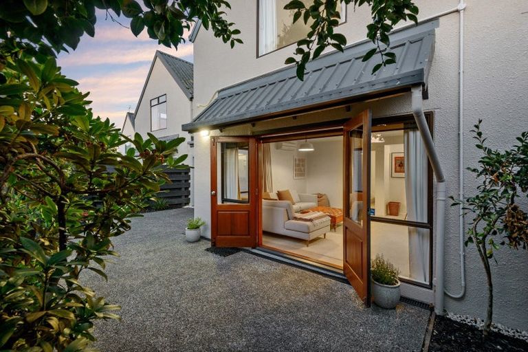 Photo of property in 4/64 Ranfurly Street, St Albans, Christchurch, 8014