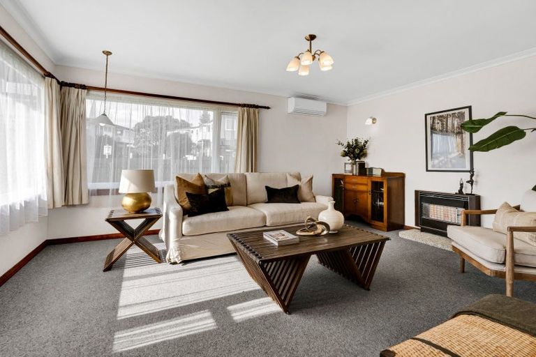 Photo of property in 54 Young Street, New Plymouth, 4310