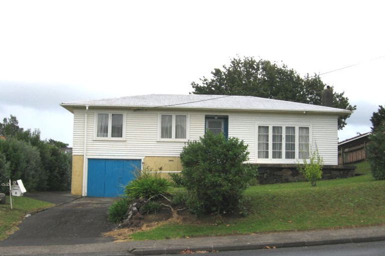 Photo of property in 8 Glen Road, Ranui, Auckland, 0612