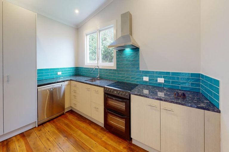 Photo of property in 45 Mount View Road, Bastia Hill, Whanganui, 4500