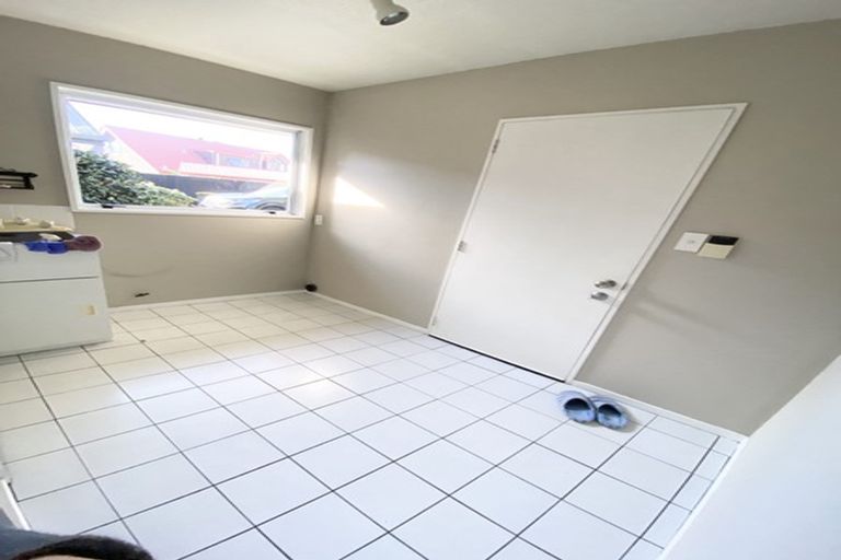 Photo of property in 5 Shanaway Close, Halswell, Christchurch, 8025